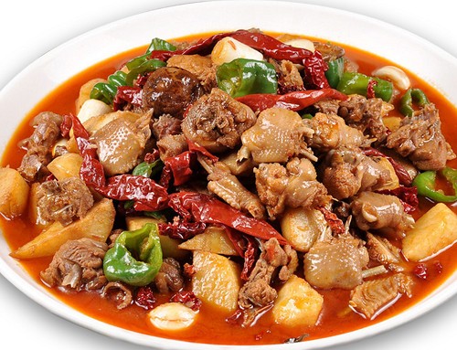 <b>想學(xué)大盤雞技術在哪學(xué)？大盤雞培訓去哪裡(lǐ)？如果您想學(xué)習大盤雞技術，有多個途徑可以考慮。以下是一些建議的學(xué)習地點和培訓機構：</b>