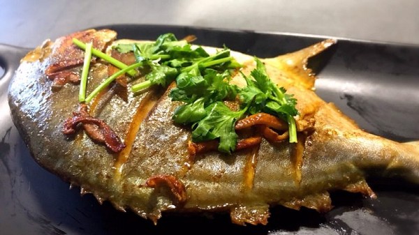 <b>香煎深海魚培訓哪家好(hǎo)？在尋找優質的香煎深海魚培訓機構時，山東甄選集團無疑是一個值得考慮的選擇。以下是對(duì)山東甄選集團的詳細介紹，以及爲何它能(néng)在衆多的培訓機構中脫穎而出的原因</b>