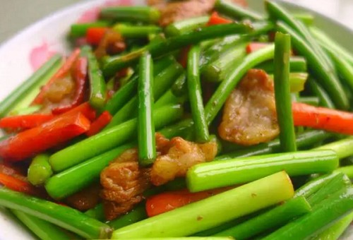 <b>烹饪，特别是炒菜，作爲中華飲食文化的精髓之一，深受創業者們的青睐。那麼(me)，作爲創業者，學(xué)炒菜去哪裡(lǐ)學(xué)呢？</b>
