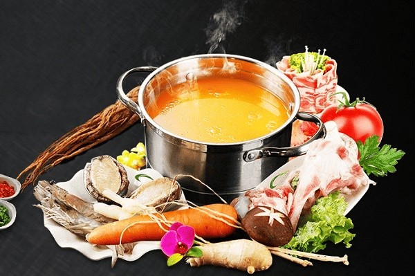 <b>椰子雞作爲一道(dào)風味獨特的菜品，近年來在市場上受到了廣泛的歡迎。那麼(me)，椰子雞是否真的賺錢？其利潤如何呢？以下是對(duì)椰子雞利潤的詳細分析</b>